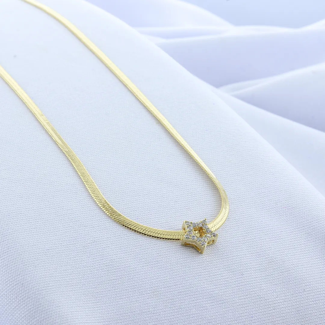 CHOKER FITA COM ESTRELA